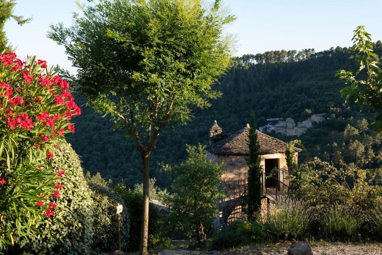 Domaine De Chalveches Hotel Spa 4* Faugeres  Exterior photo